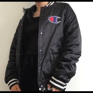 Champion Bomber